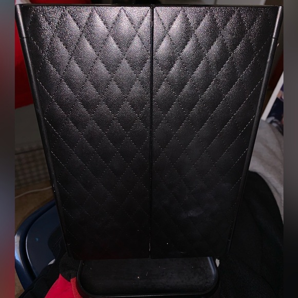 Makeup Mini Mirror - Picture 1 of 2